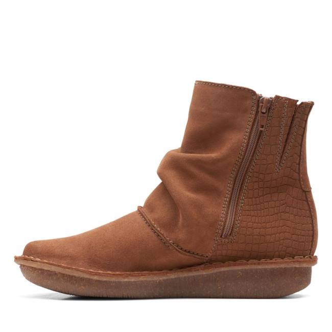 Clarks Funny Oak Gležnarji Ženske Temno Rjave | CLK843NMT